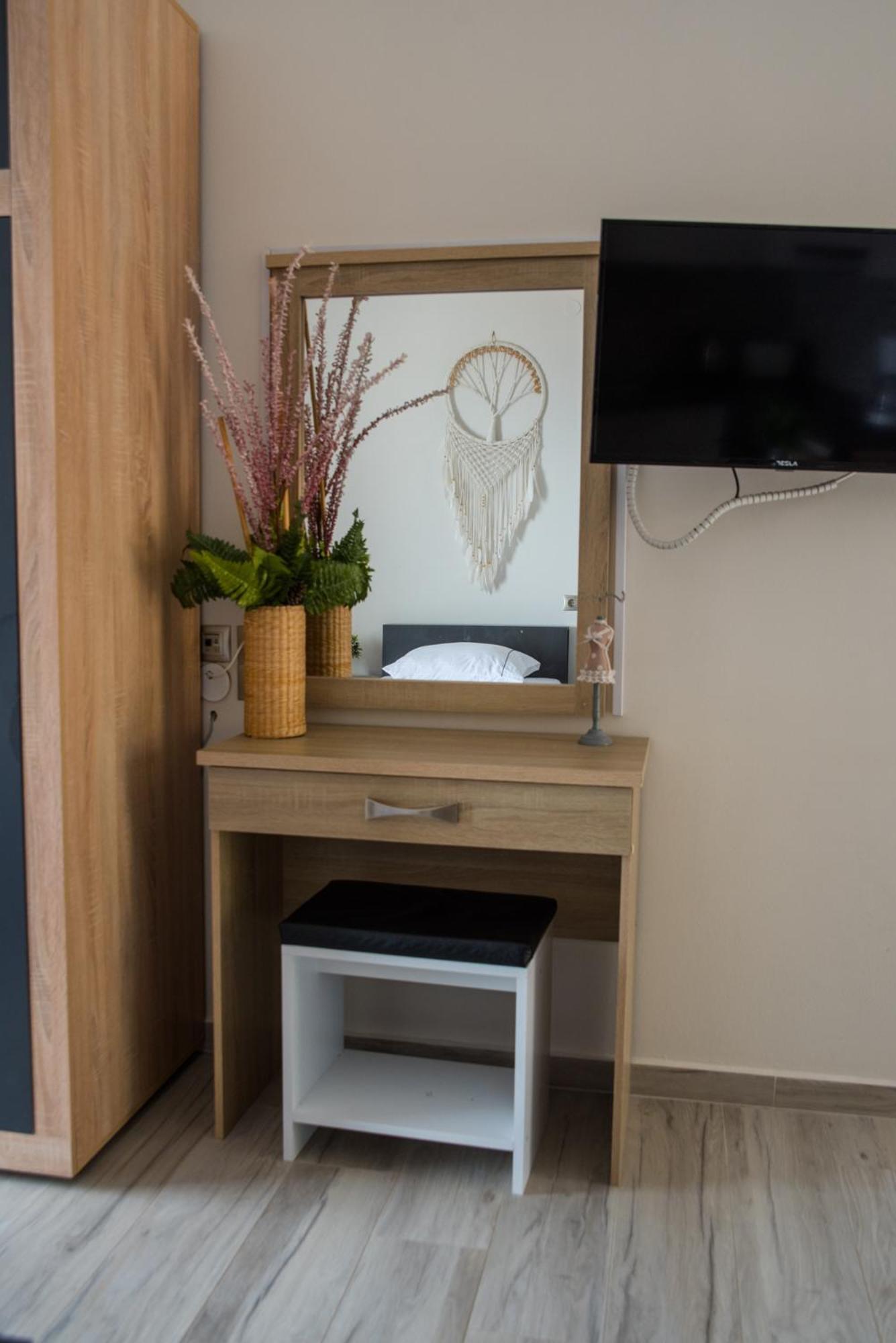Nirvana Homes Vlachata Bagian luar foto