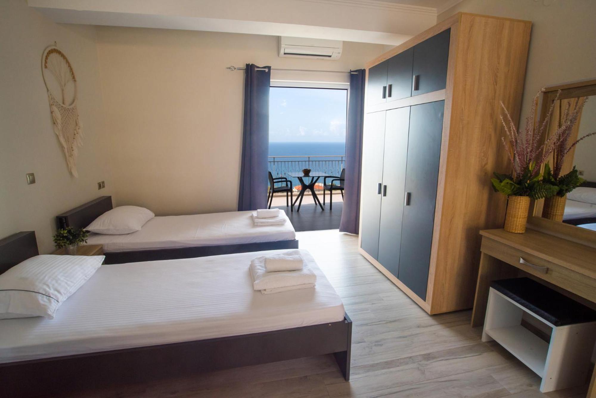Nirvana Homes Vlachata Bagian luar foto