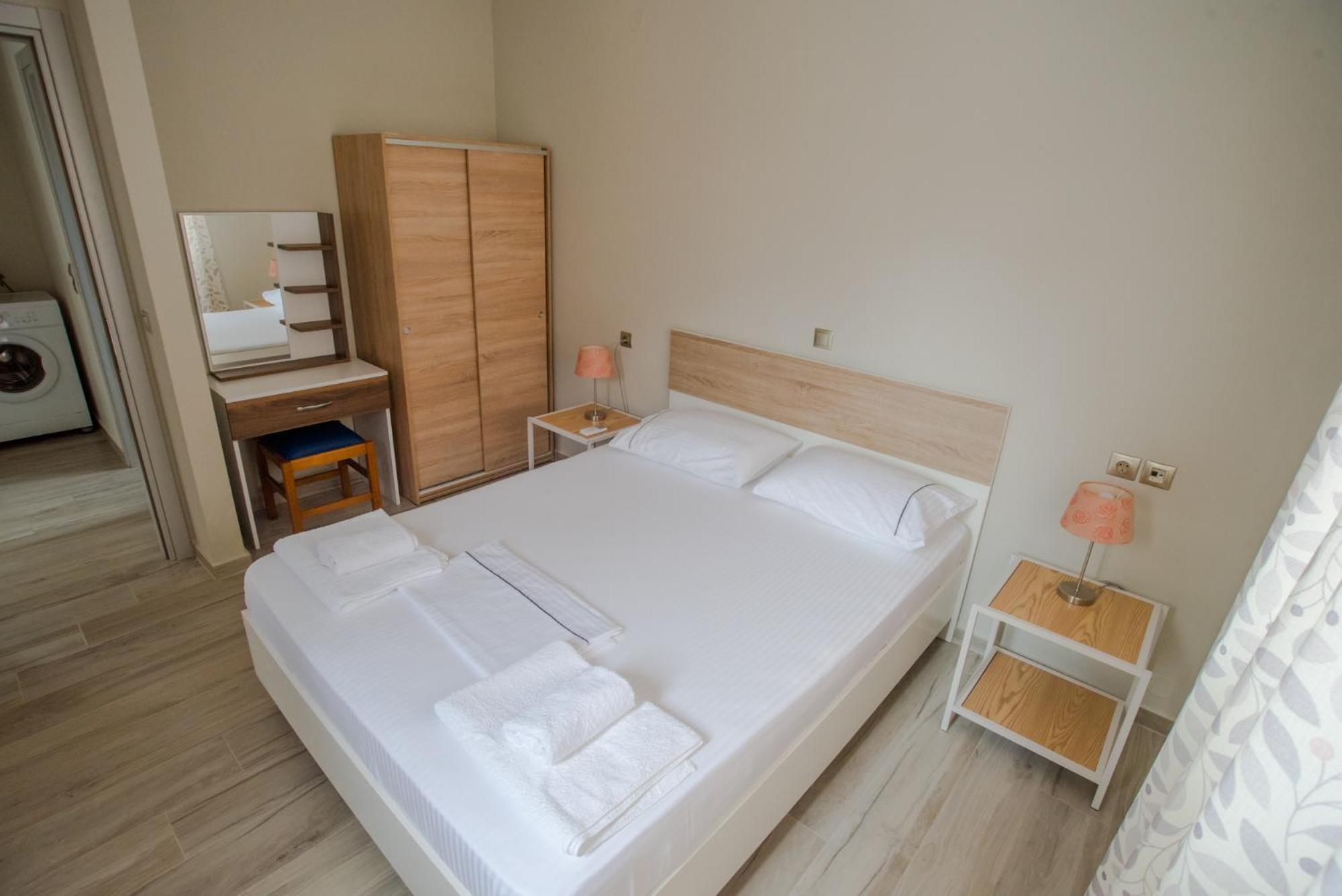 Nirvana Homes Vlachata Bagian luar foto